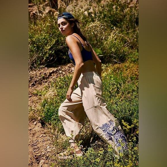 Free People Baller Embroidered Pants. NWOT - Picture 2 of 11